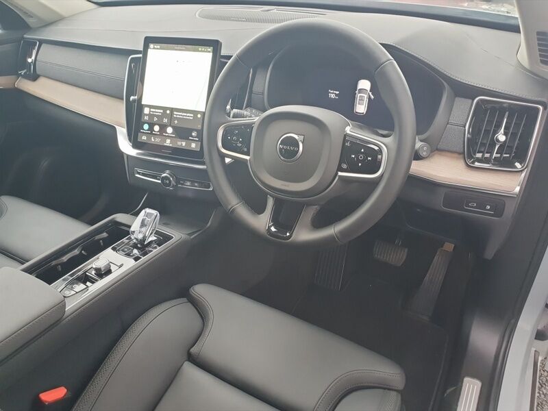 More views of Volvo XC90