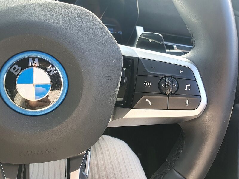 More views of BMW X1