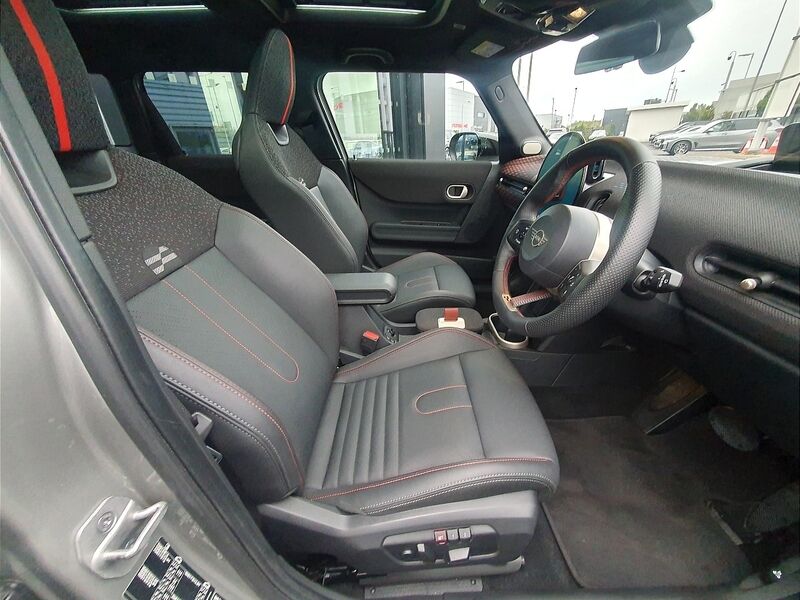 More views of Mini Cooper