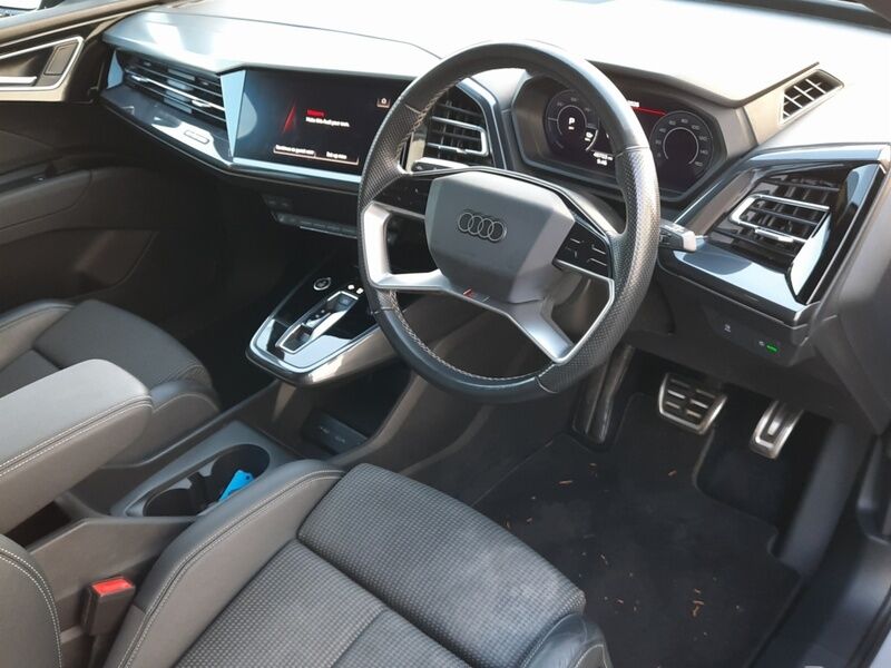 More views of Audi Q4 e-tron