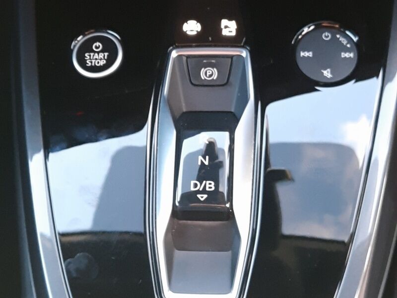 More views of Audi Q4 e-tron