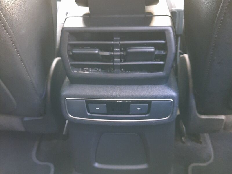 More views of Audi Q4 e-tron