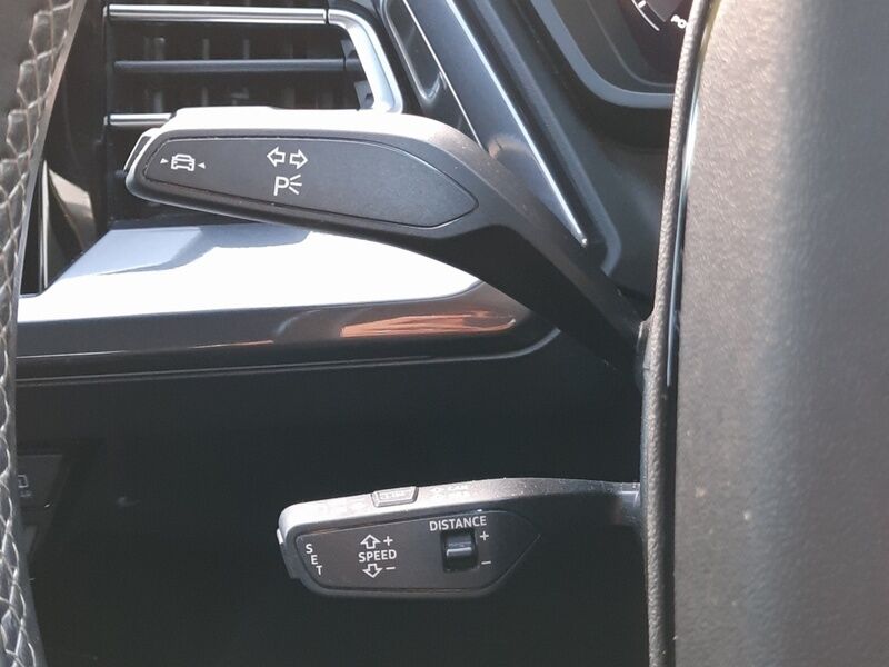 More views of Audi Q4 e-tron
