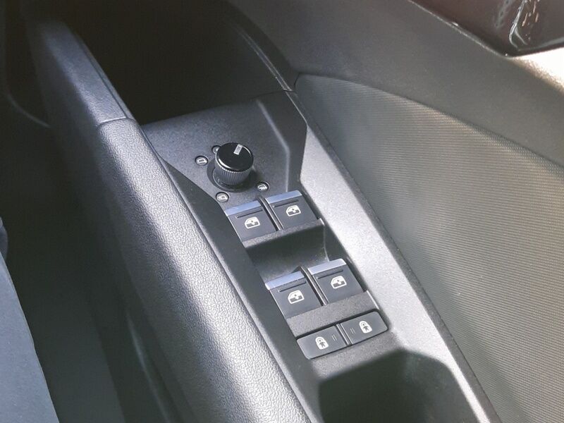 More views of Audi Q4 e-tron
