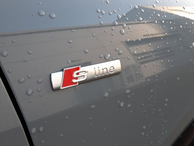 More views of Audi Q4 e-tron