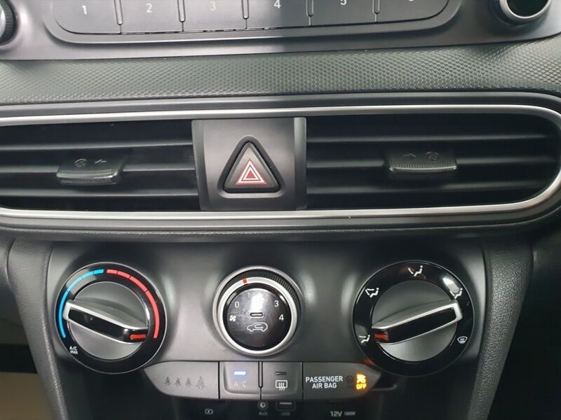 More views of Hyundai KONA