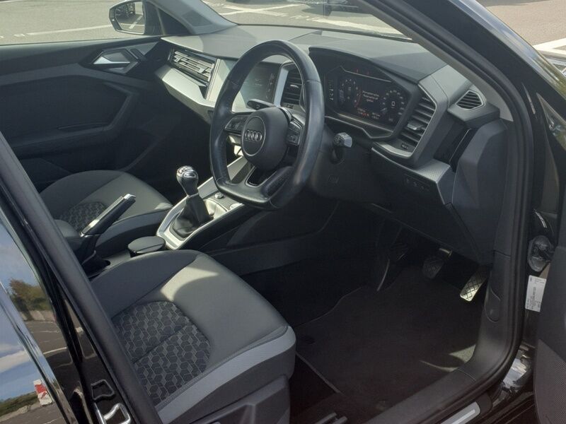 More views of Audi A1