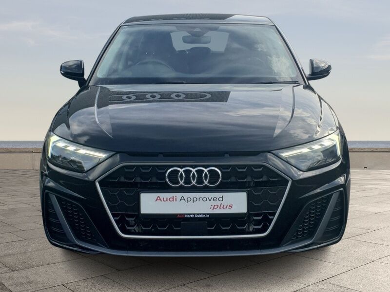 More views of Audi A1