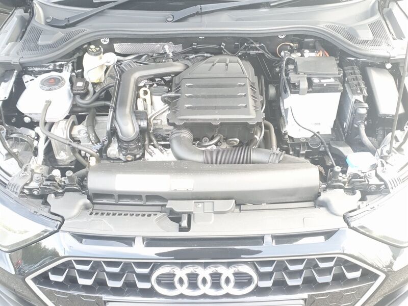 More views of Audi A1