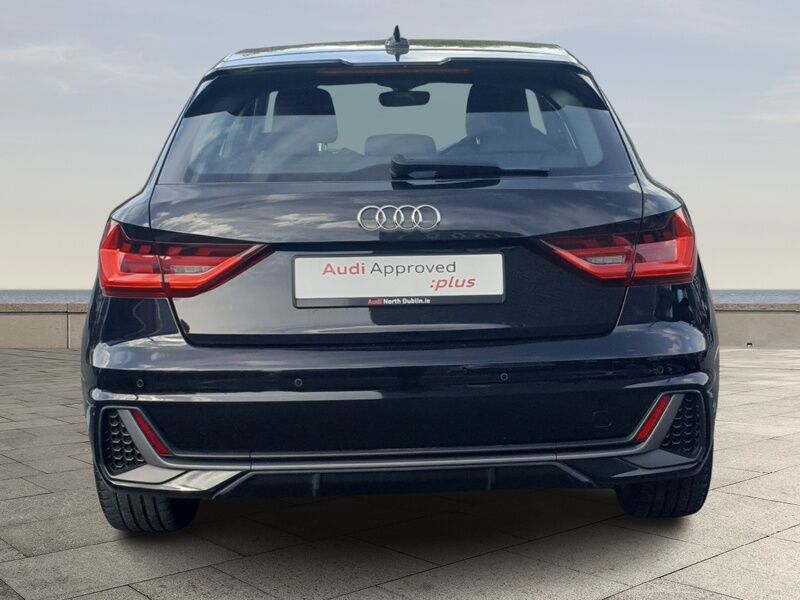More views of Audi A1