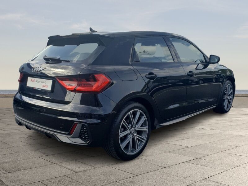 More views of Audi A1
