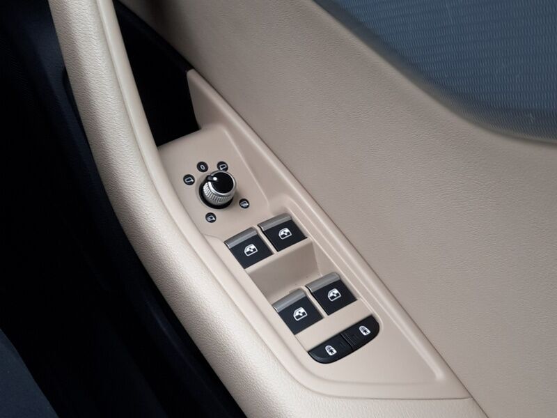 More views of Audi A4
