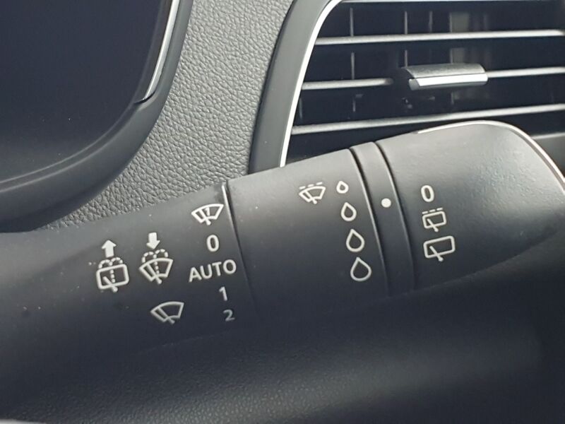 More views of Renault Megane