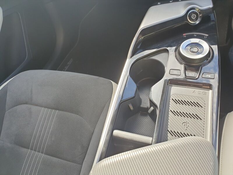 More views of Kia EV6