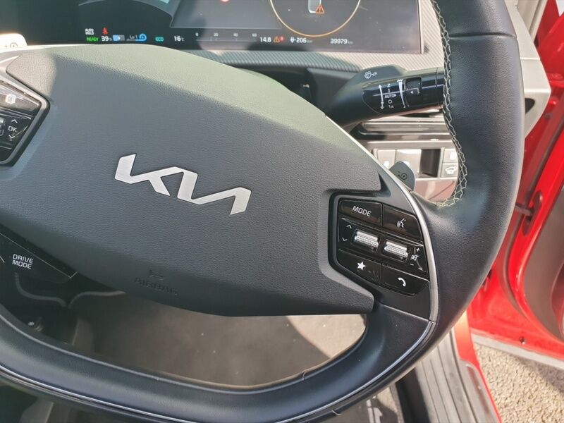 More views of Kia EV6