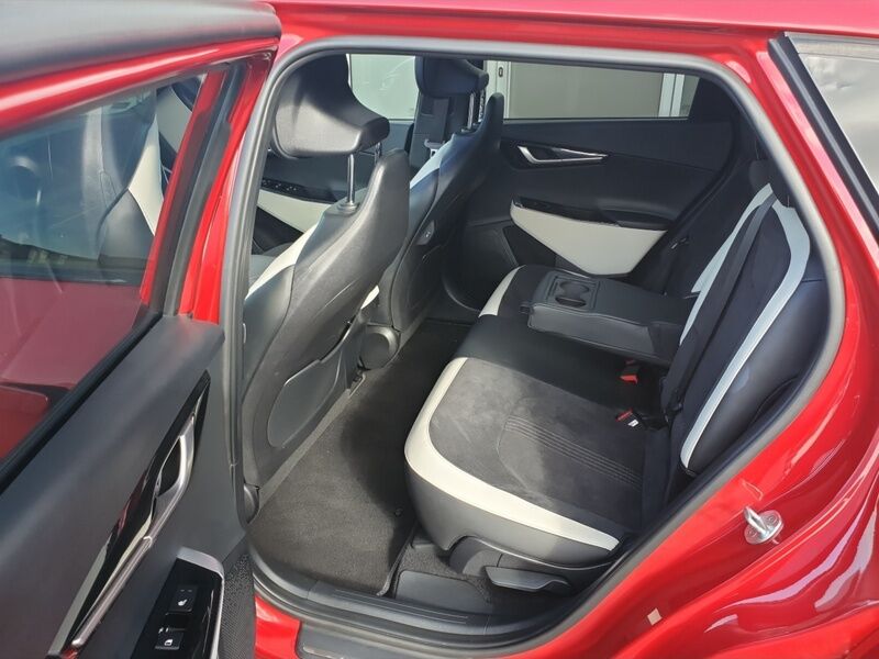 More views of Kia EV6