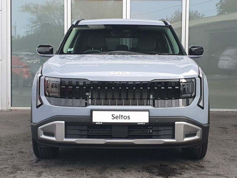 More views of Kia Seltos