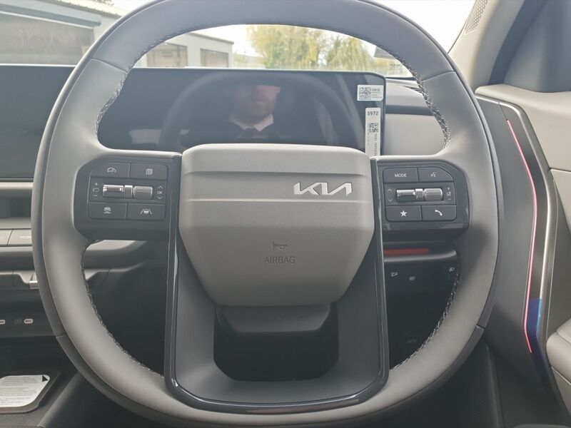 More views of Kia Seltos