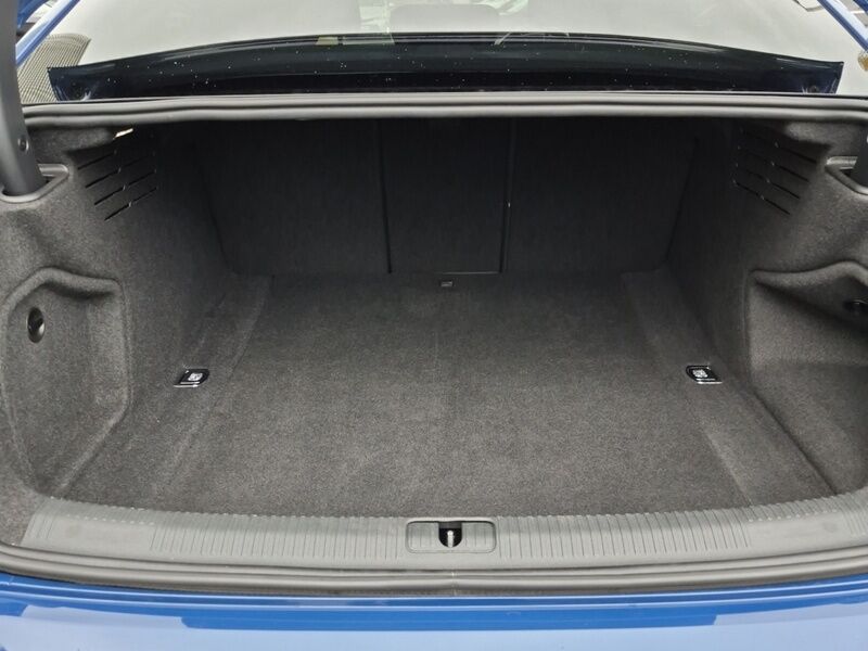 More views of Audi A4