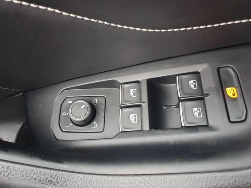 More views of Volkswagen Arteon