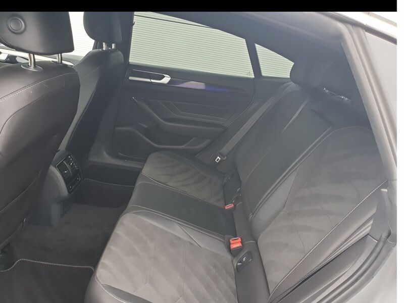 More views of Volkswagen Arteon