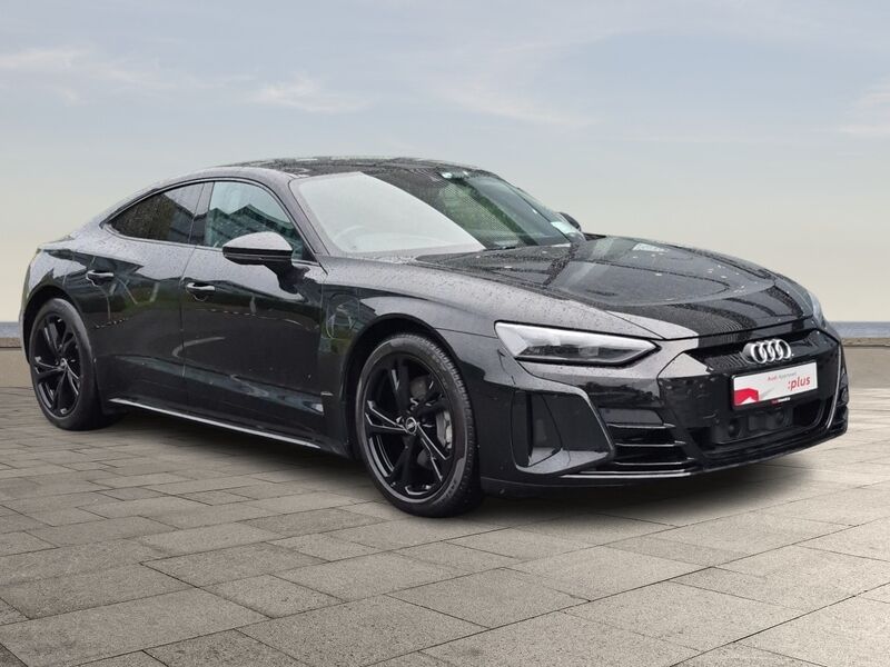 More views of Audi e-tron