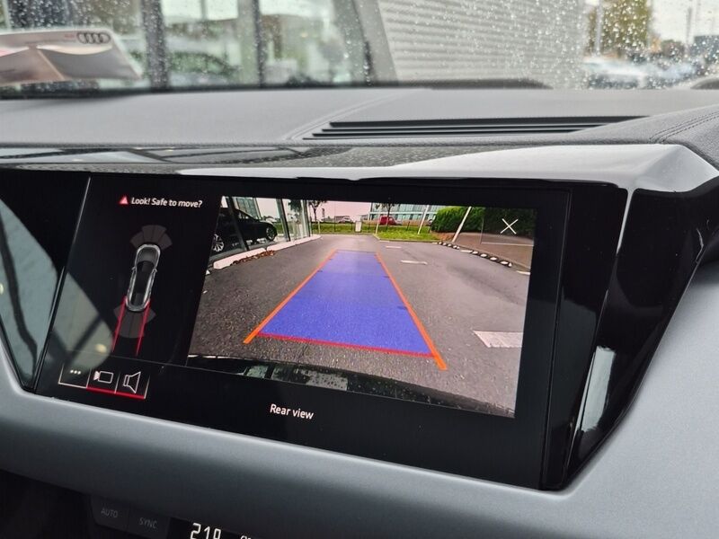 More views of Audi e-tron