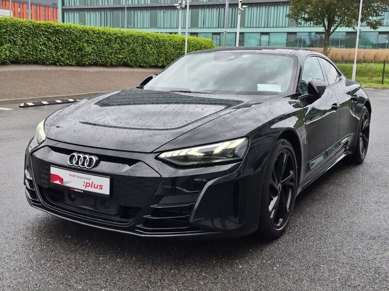 More views of Audi e-tron