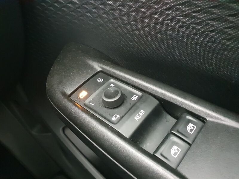 More views of Cupra Born