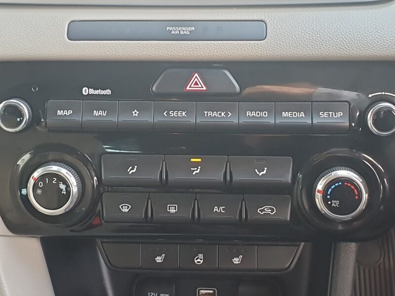 More views of Kia Sportage