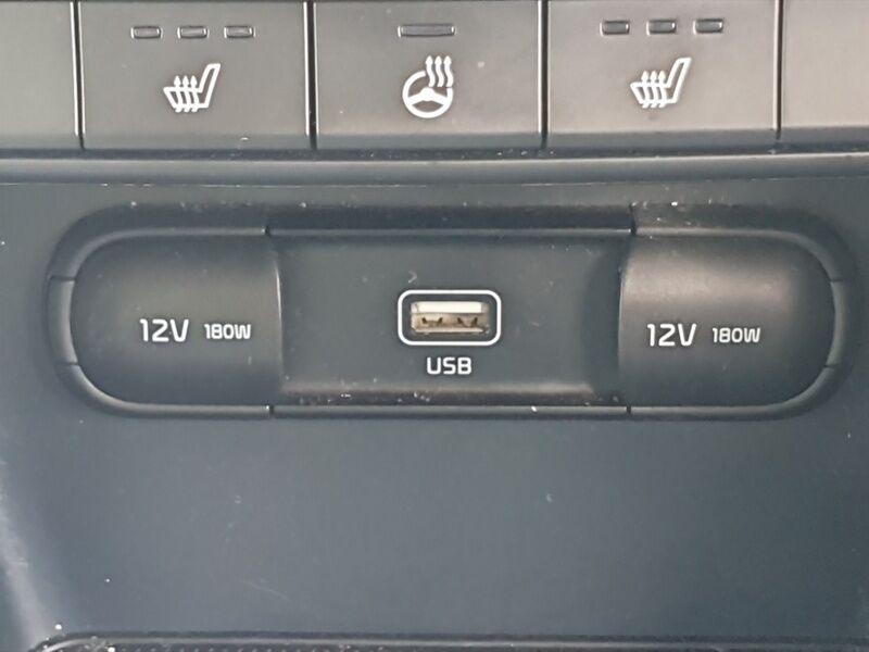 More views of Kia Sportage