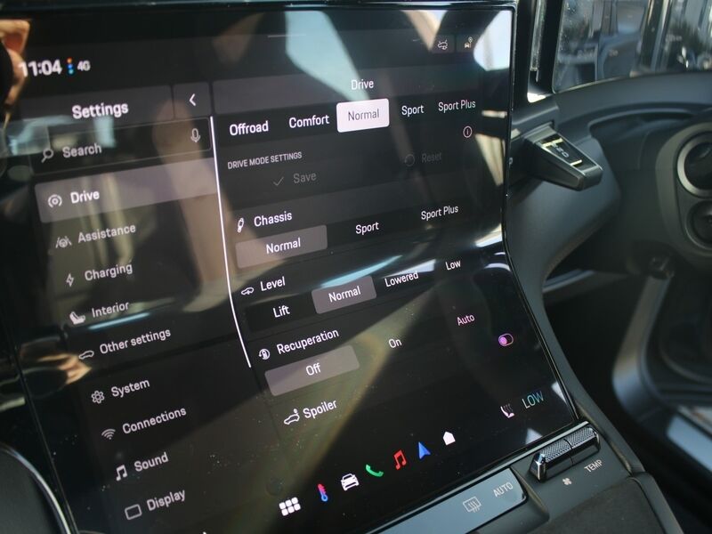 More views of Porsche Cayenne