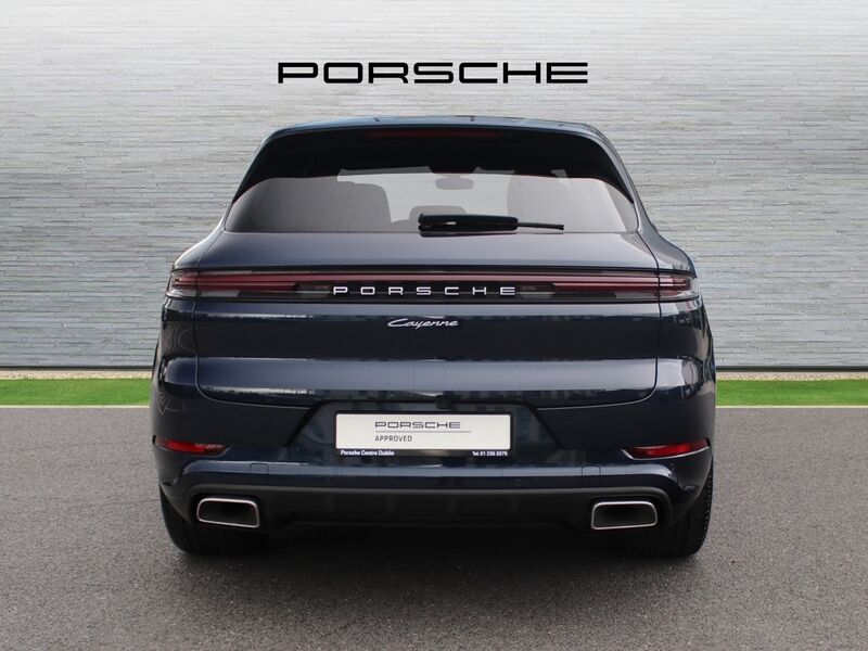 More views of Porsche Cayenne