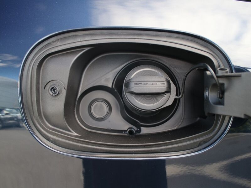 More views of Porsche Cayenne