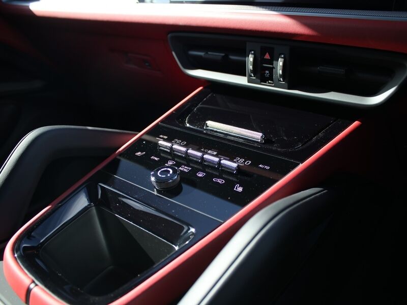 More views of Porsche Cayenne