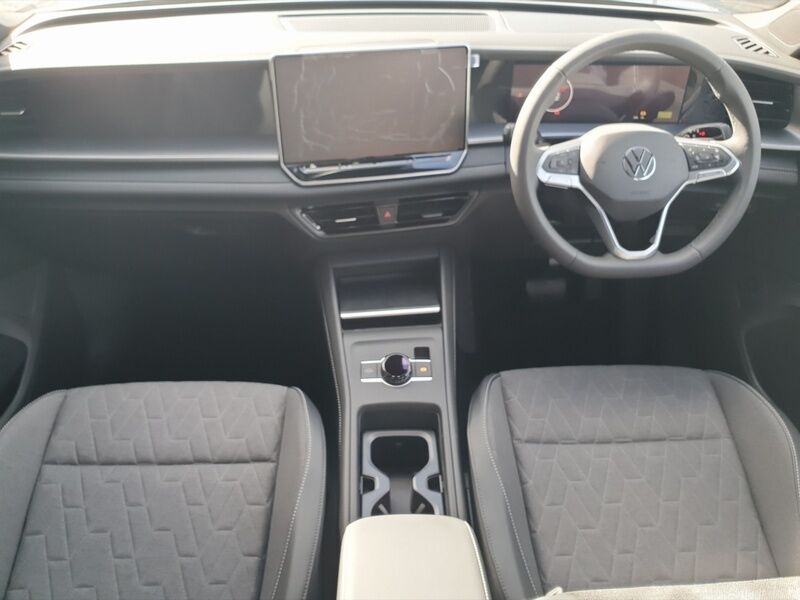 More views of Volkswagen Tayron