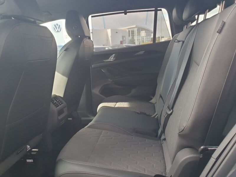 More views of Volkswagen Tayron