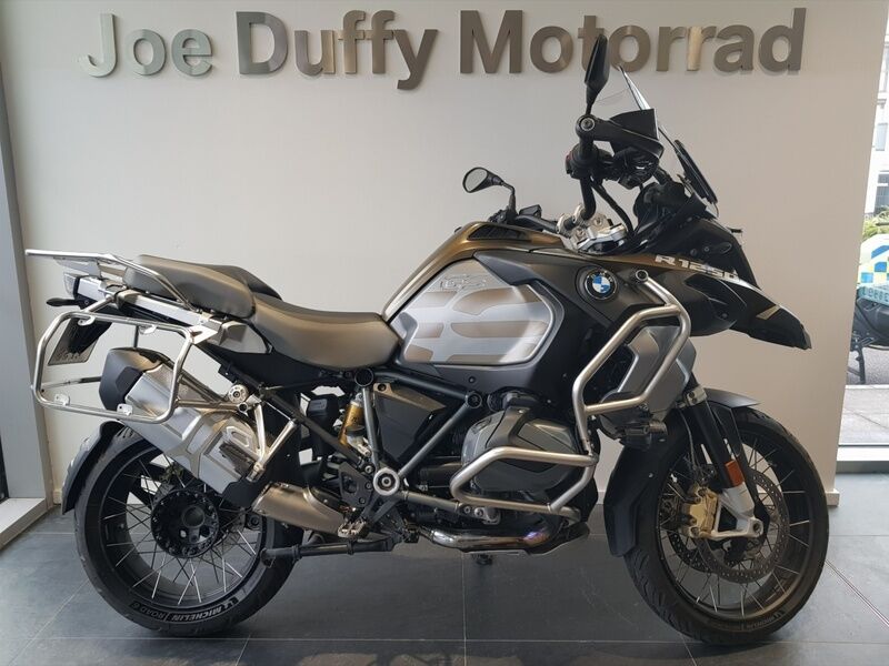 More views of BMW R 1250