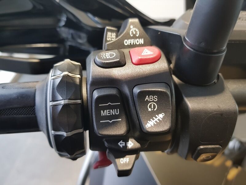More views of BMW R 1250