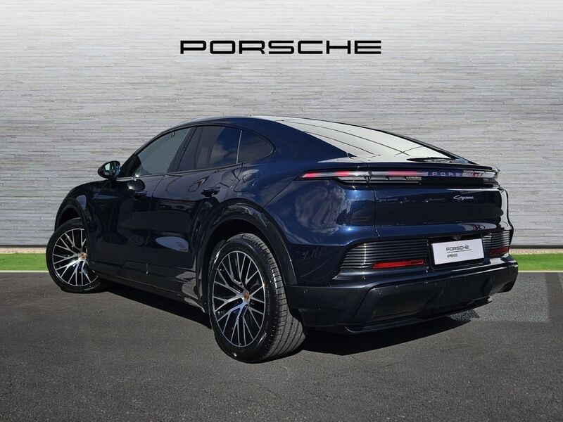 More views of Porsche Cayenne