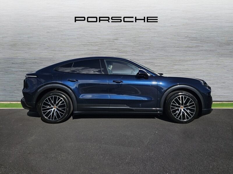 More views of Porsche Cayenne