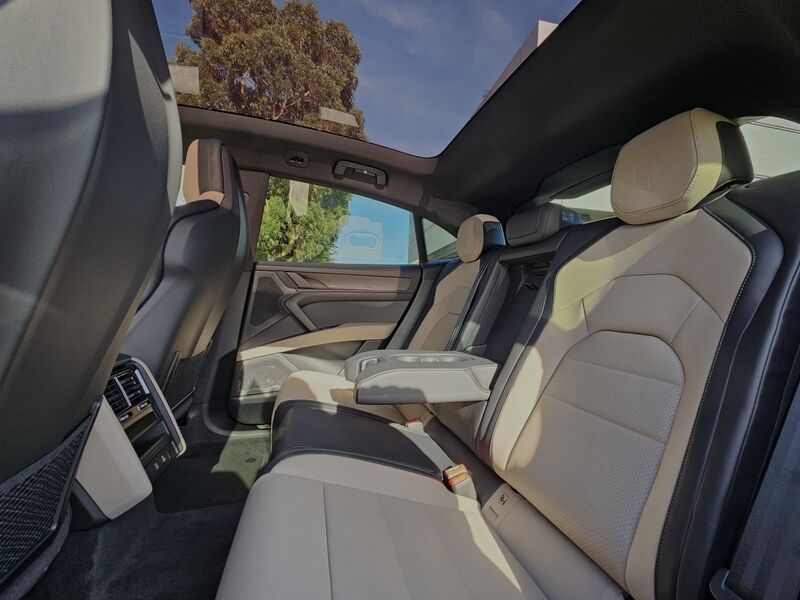 More views of Porsche Cayenne