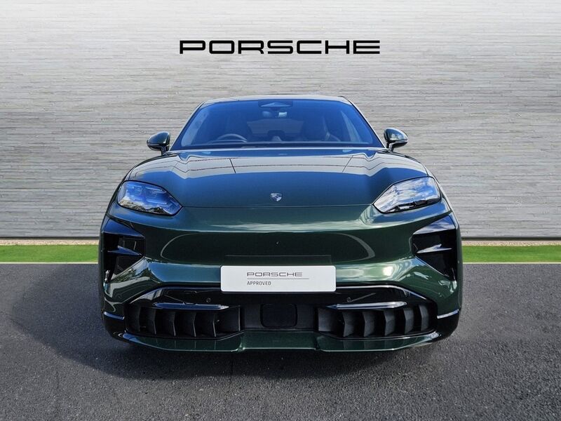 More views of Porsche Cayenne