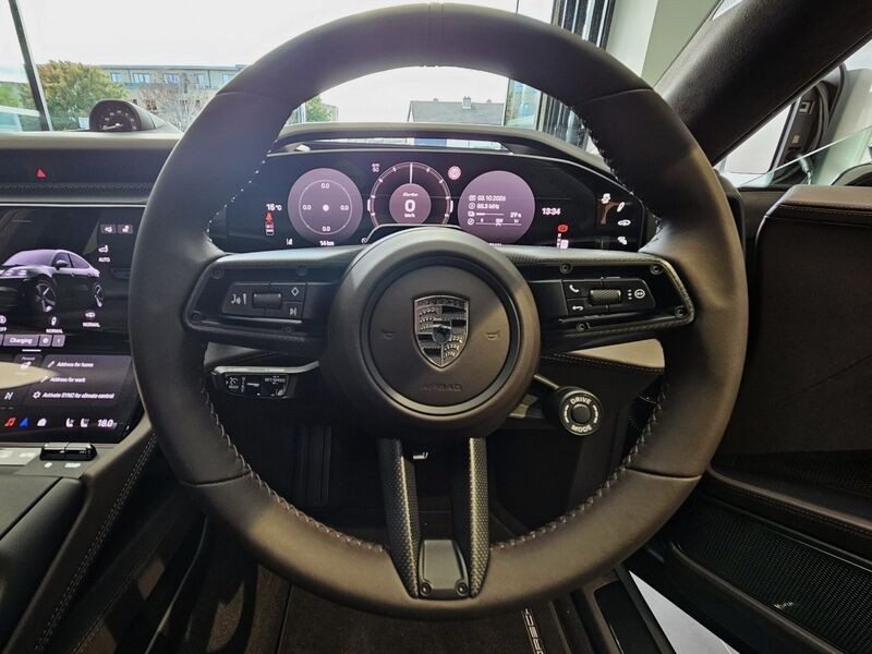 More views of Porsche Cayenne