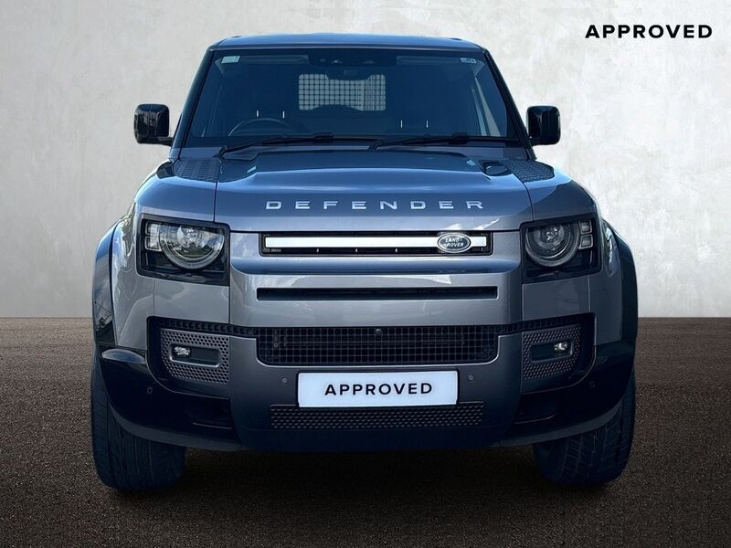 More views of Land Rover Defender