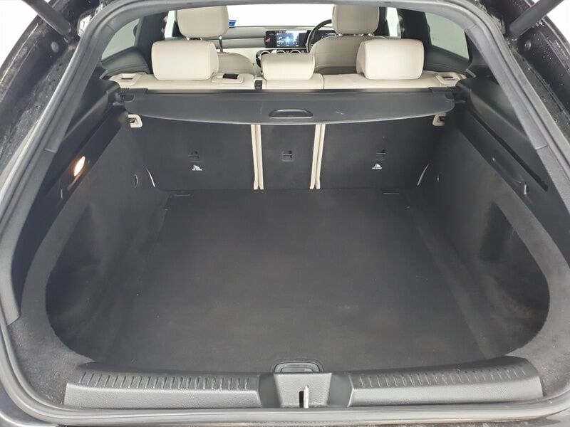 More views of Mercedes-Benz CLA