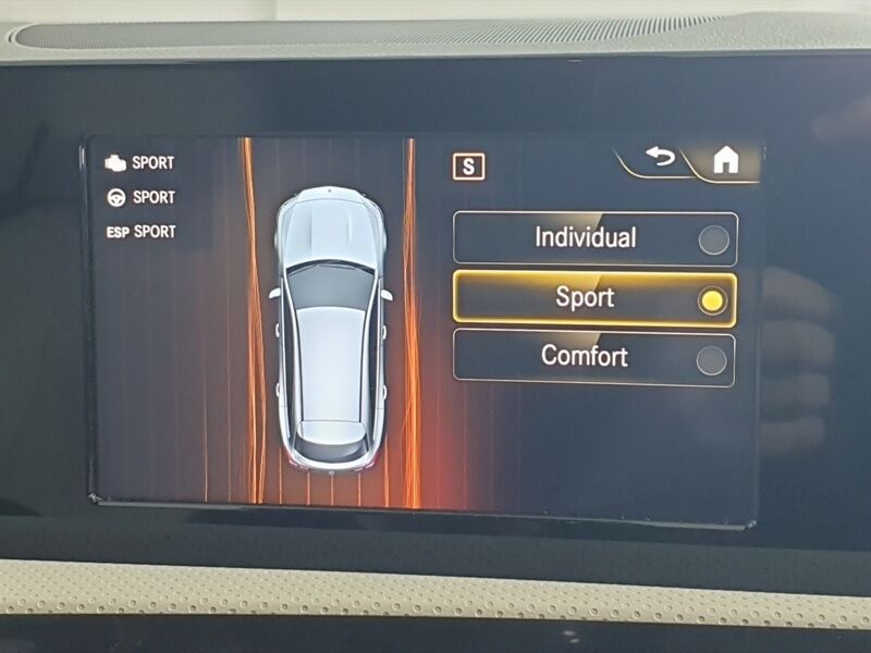 More views of Mercedes-Benz CLA