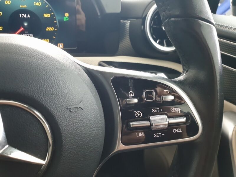 More views of Mercedes-Benz CLA