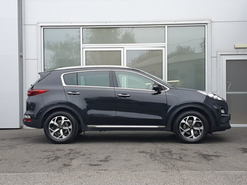 More views of Kia Sportage