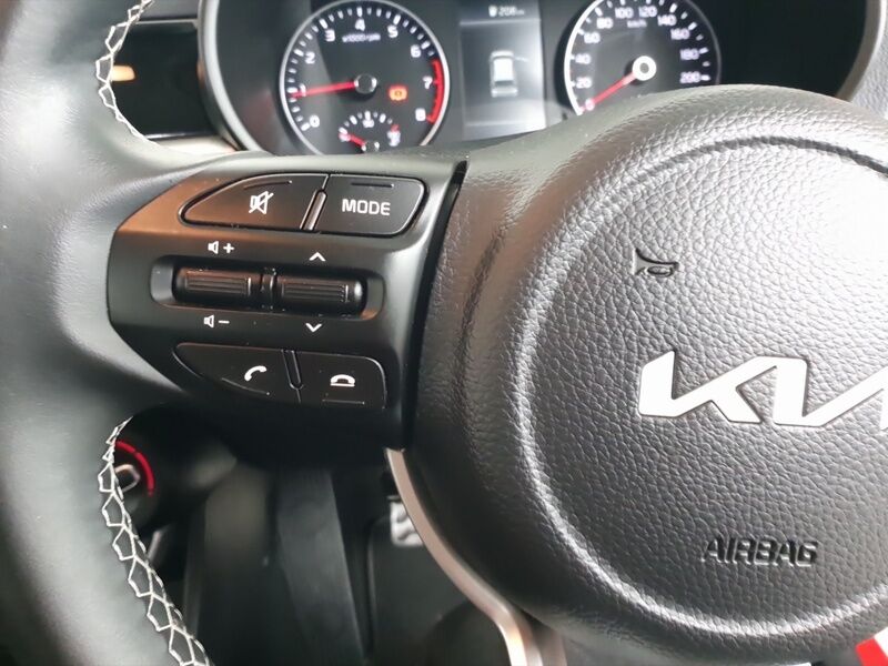 More views of Kia Picanto